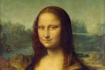 Mona_Lisa,_by_Leonardo_da_Vinci,_from_C2RMF_retouched